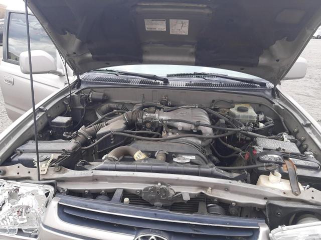 Photo 7 from auction – 2002 TOYOTA 4RUNNER SR with VIN JT3GN86R020253105