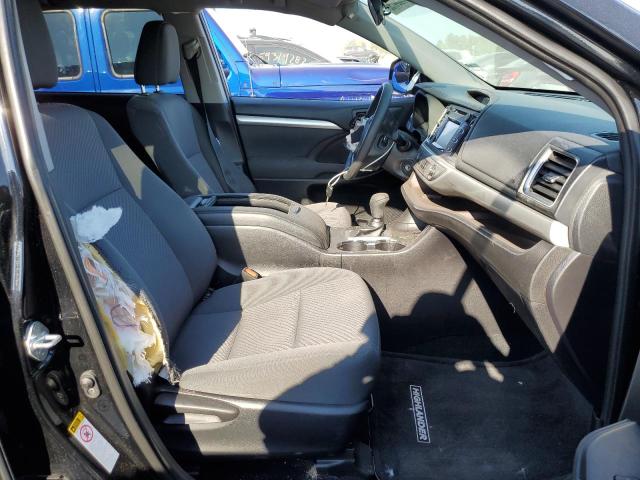 Photo 5 from auction – 2019 TOYOTA HIGHLANDER with VIN 5TDZZRFH0KS307442