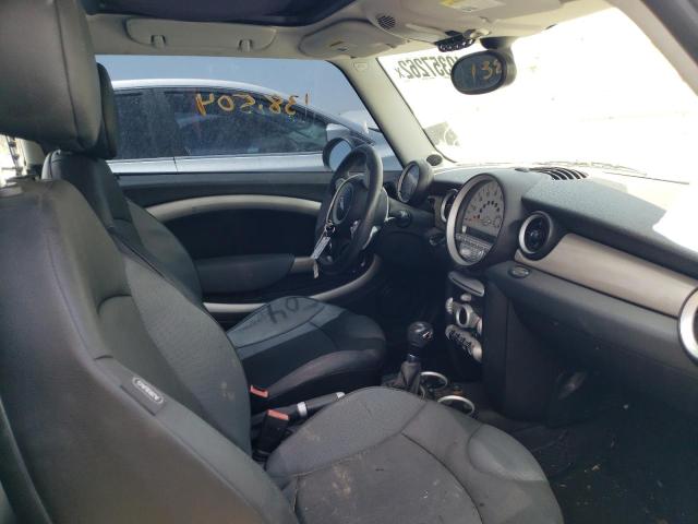 Photo 5 from auction – 2009 MINI COOPER S with VIN WMWMF73599TW81462