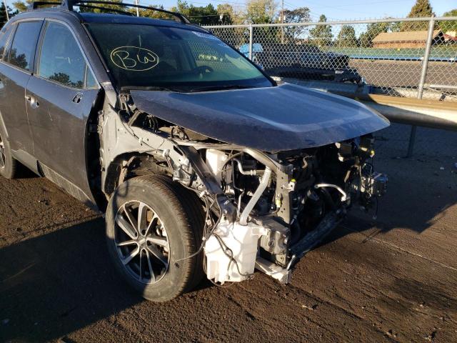 Photo 9 from auction – 2020 TOYOTA RAV4 LE with VIN JTMG1RFV2LD064816