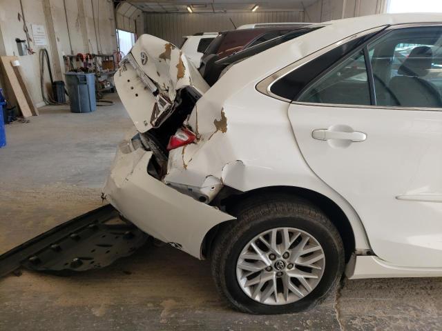 Photo 9 from auction – 2016 TOYOTA CAMRY LE with VIN 4T1BF1FK1GU550604
