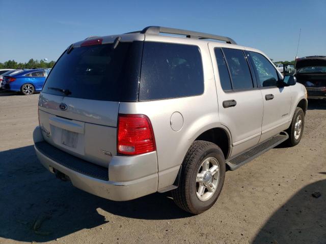 Photo 4 from auction – 2005 FORD EXPLORER X with VIN 1FMZU73E55UA39920