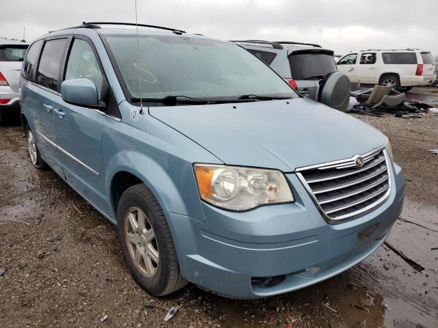 CHRYSLER TOWN & COU 2010 with VIN 2A4RR8D14AR320440 - Photo from auction