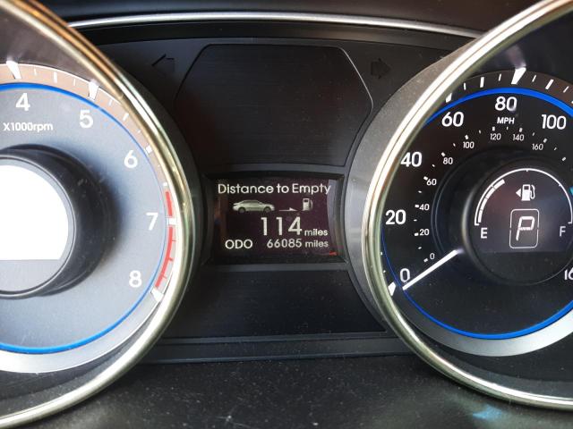 Photo 8 from auction – 2012 HYUNDAI SONATA SE with VIN 5NPEC4AC2CH408813