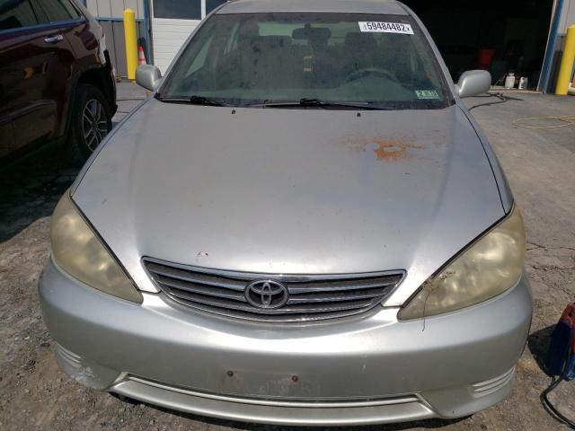 Photo 9 from auction – 2005 TOYOTA CAMRY LE with VIN 4T1BE30K45U987243