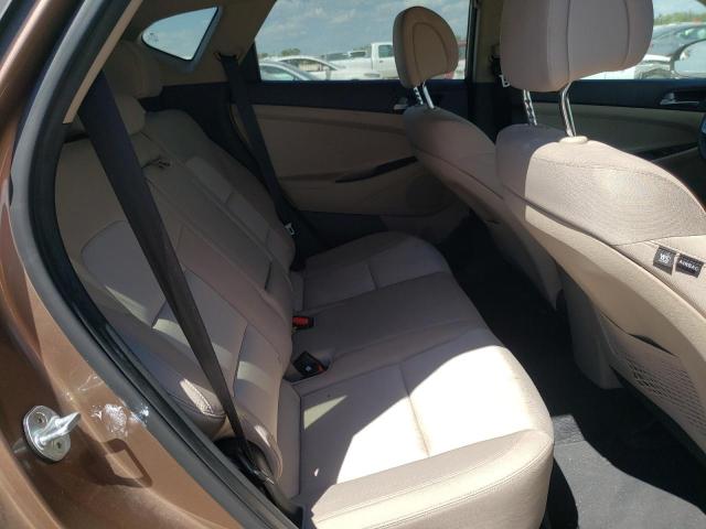 Photo 6 from auction – 2017 HYUNDAI TUCSON LIM with VIN KM8J33A42HU499429