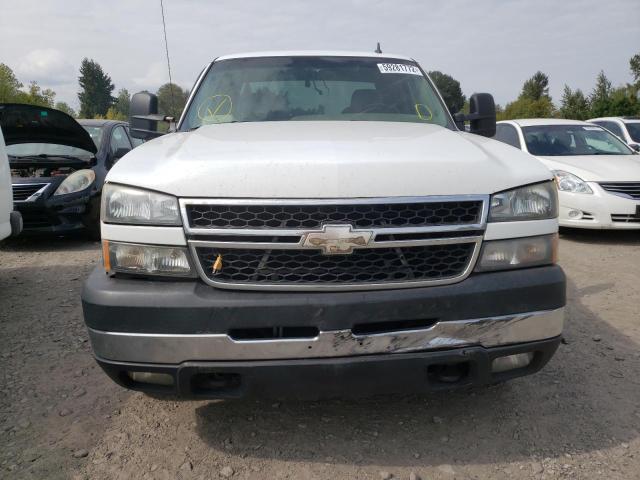 Photo 9 from auction – 2006 CHEVROLET 2500 4X4 with VIN 1GCHK29D96E271827