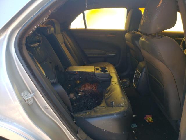 Photo 6 from auction – 2016 CHRYSLER 300 LIMITE with VIN 2C3CCAAG9GH206692