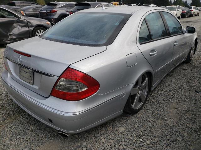 Photo 4 from auction – 2007 MERCEDES-BENZ E 550 with VIN WDBUF72X07B081162