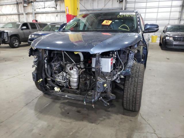 Photo 9 from auction – 2017 TOYOTA HIGHLANDER with VIN 5TDDZRFHXHS377954