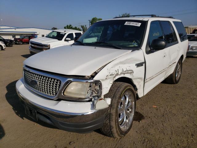 Photo 2 from auction – 2000 FORD EXPEDITION with VIN 1FMRU1568YLA33073