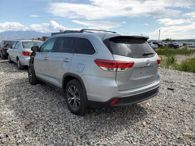 Photo 3 from auction – 2019 TOYOTA HIGHLANDER with VIN 5TDBZRFH0KS954652