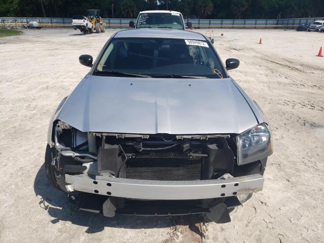 Photo 9 from auction – 2006 DODGE MAGNUM SE with VIN 2D8FV47TX6H123765