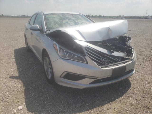 HYUNDAI SONATA SE 2017 with VIN 5NPE24AFXHH563095 - Photo from auction