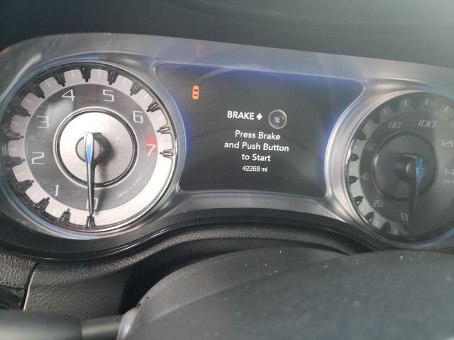 Photo 8 from auction – 2019 CHRYSLER 300 S with VIN 2C3CCABG6KH562721