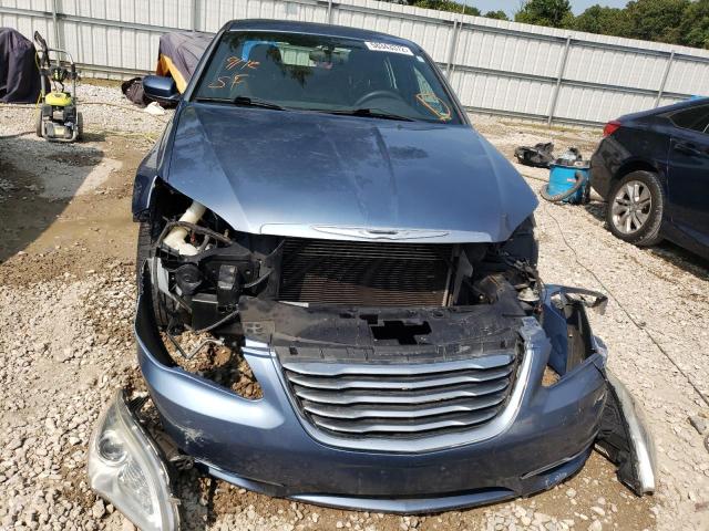 Photo 9 from auction – 2011 CHRYSLER 200 LX with VIN 1C3BC4FBXBN557931
