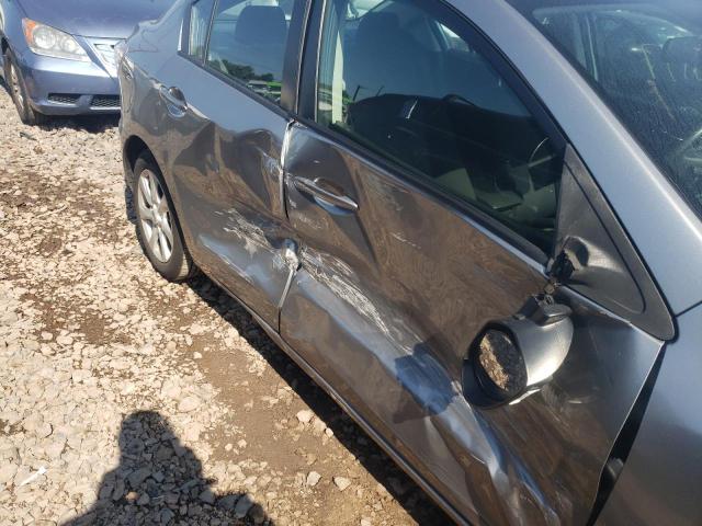 Photo 9 from auction – 2010 MAZDA 3 I with VIN JM1BL1SG3A1147697