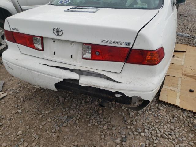 Photo 9 from auction – 2000 TOYOTA CAMRY CE with VIN JT2BG22K9Y0483412