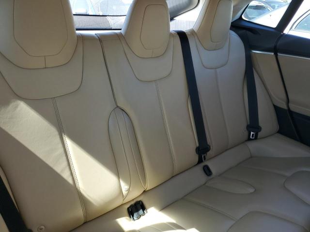 Photo 6 from auction – 2015 TESLA MODEL S 70 with VIN 5YJSA1S25FF083123