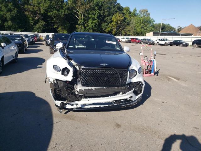 Photo 9 from auction – 2021 BENTLEY BENTAYGA S with VIN SJAAR2ZV7MC038951