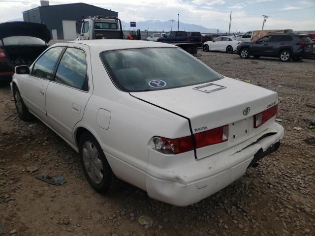 Photo 3 from auction – 2000 TOYOTA CAMRY CE with VIN JT2BG22K9Y0483412