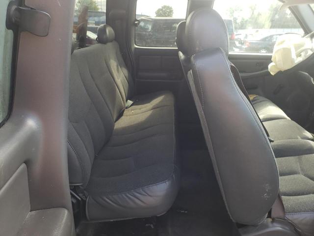 Photo 6 from auction – 2004 CHEVROLET SILVERADO with VIN 1GCEC19X84Z300910