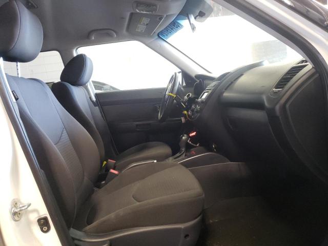 Photo 5 from auction – 2013 KIA SOUL with VIN KNDJT2A58D7570763