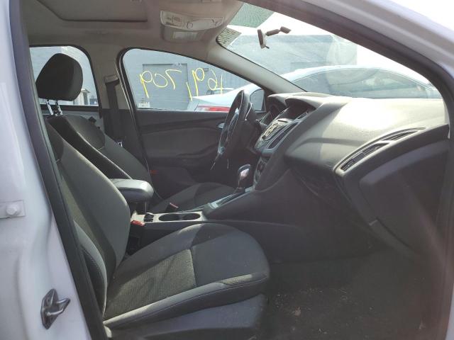 Photo 5 from auction – 2014 FORD FOCUS SE with VIN 1FADP3K20EL322792