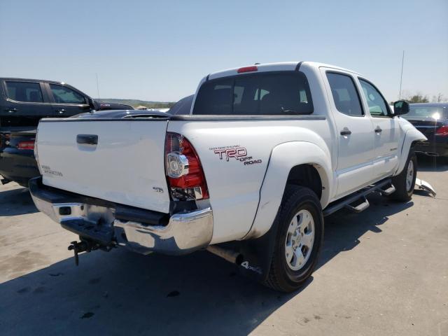 Photo 4 from auction – 2011 TOYOTA TACOMA DOU with VIN 5TFLU4EN9BX015832