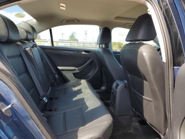 Photo 6 from auction – 2017 VOLKSWAGEN JETTA SEL with VIN 3VWL17AJ2HM216741