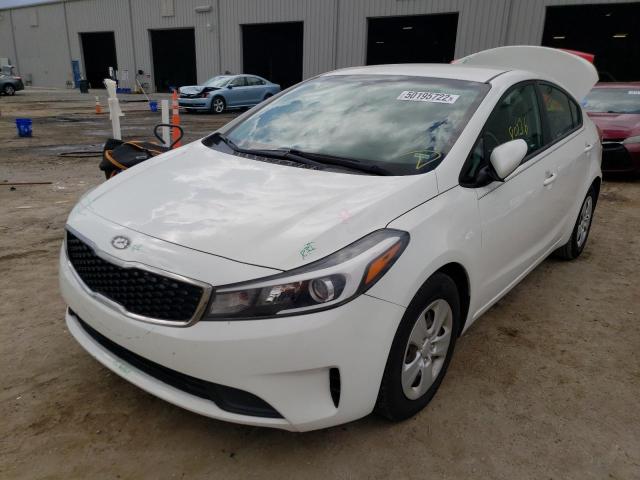 Photo 2 from auction – 2017 KIA FORTE LX with VIN 3KPFK4A75HE036454