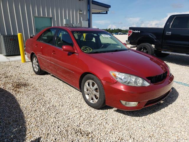 TOYOTA CAMRY LE 2005 with VIN 4T1BF30K15U088384 - Photo from auction