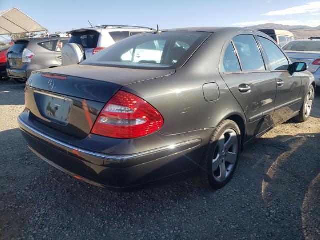 Photo 4 from auction – 2003 MERCEDES-BENZ E 320 with VIN WDBUF65J73A163844