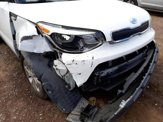 Photo 9 from auction – 2014 KIA SOUL with VIN KNDJN2A21E7037770