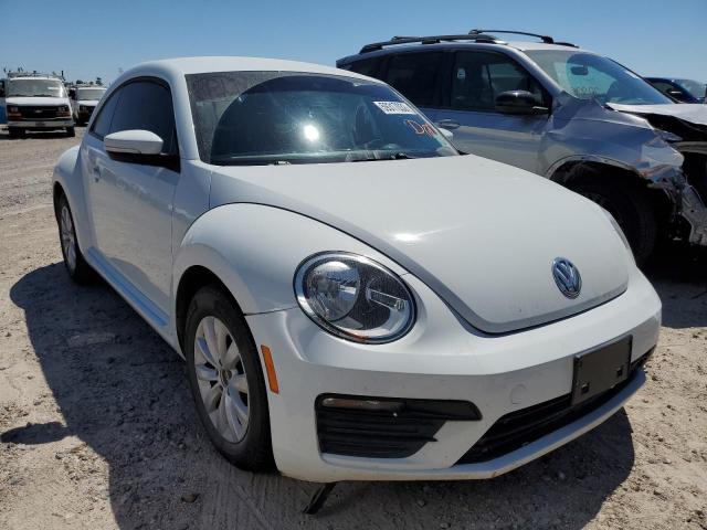 Photo 1 from auction – 2019 VOLKSWAGEN BEETLE S with VIN 3VWFD7AT2KM708053