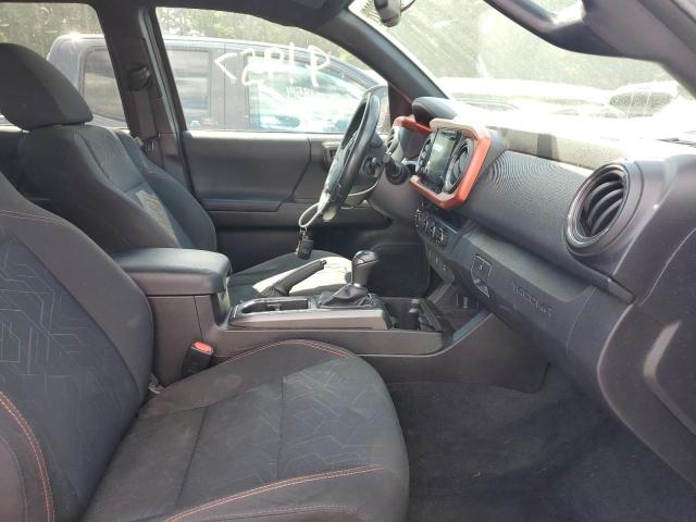 Photo 5 from auction – 2016 TOYOTA TACOMA DOU with VIN 5TFCZ5AN4GX025298