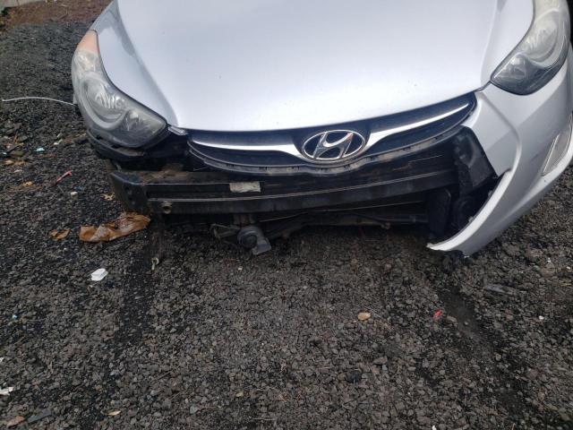 Photo 9 from auction – 2012 HYUNDAI ELANTRA GL with VIN 5NPDH4AE0CH146918