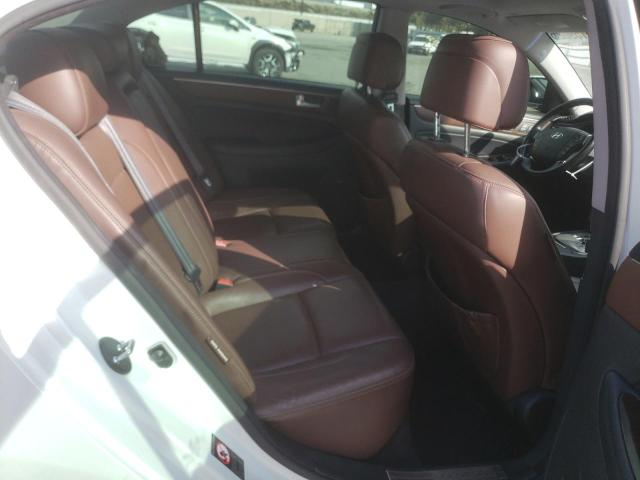 Photo 6 from auction – 2012 HYUNDAI GENESIS 3. with VIN KMHGC4DD6CU154537