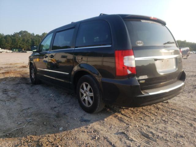 Photo 3 from auction – 2013 CHRYSLER TOWN & COU with VIN 2C4RC1BG2DR526639