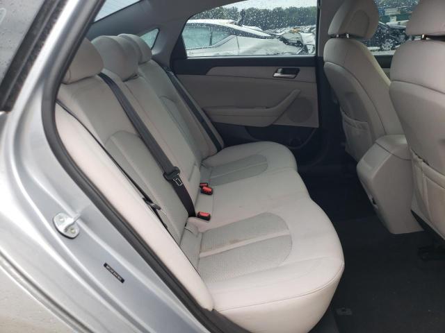 Photo 6 from auction – 2017 HYUNDAI SONATA SE with VIN 5NPE24AF3HH474615