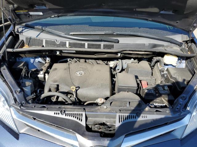 Photo 7 from auction – 2018 TOYOTA SIENNA XLE with VIN 5TDDZ3DC6JS202157