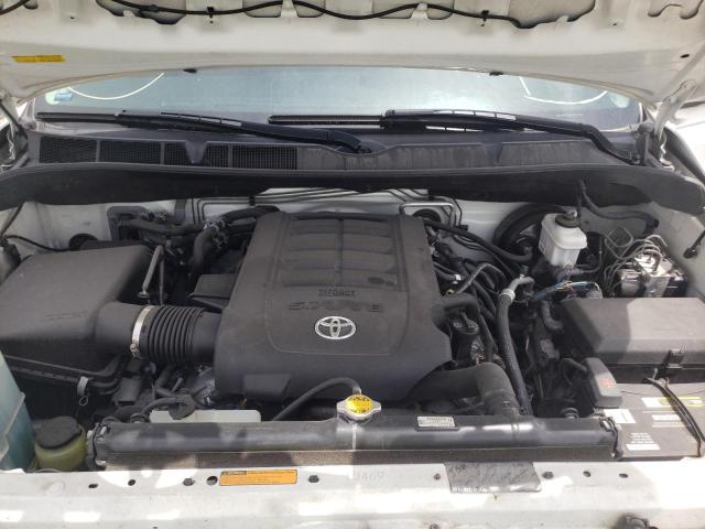 Photo 7 from auction – 2011 TOYOTA SEQUOIA PL with VIN 5TDDW5G14BS050167