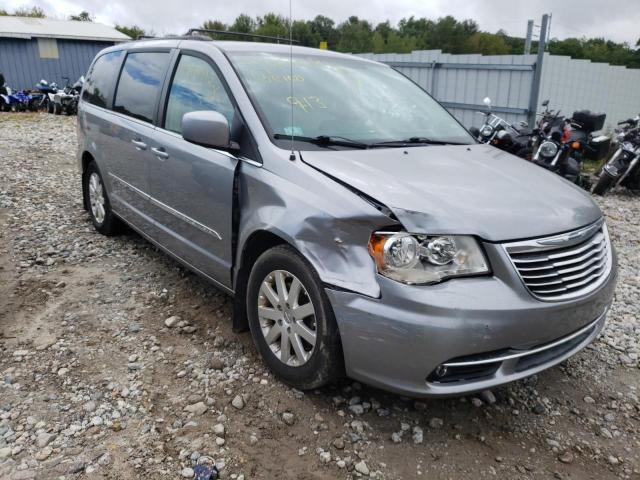 CHRYSLER TOWN & COU 2015 with VIN 2C4RC1BG5FR514925 - Photo from auction
