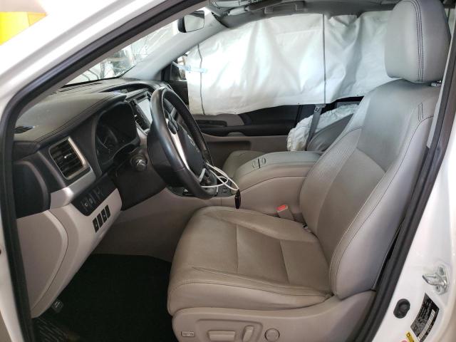 Photo 5 from auction – 2017 TOYOTA HIGHLANDER with VIN 5TDDZRFH4HS377237