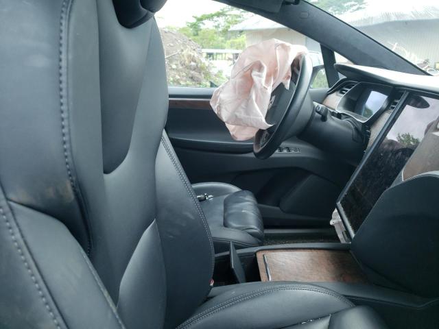 Photo 5 from auction – 2020 TESLA MODEL X with VIN 5YJXCAE2XLF237364