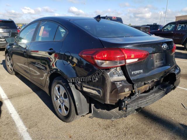 Photo 3 from auction – 2017 KIA FORTE LX with VIN 3KPFK4A77HE092623