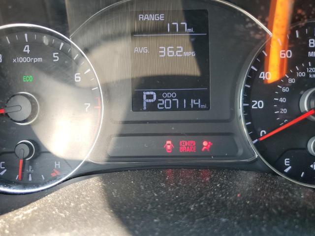 Photo 8 from auction – 2014 KIA FORTE LX with VIN KNAFK4A60E5145917