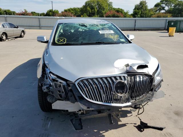 Photo 9 from auction – 2016 BUICK LACROSSE with VIN 1G4GB5G32GF137675