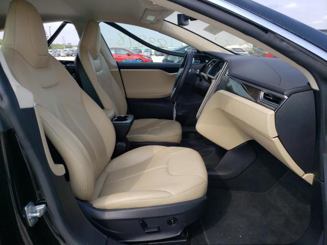 Photo 5 from auction – 2013 TESLA MODEL S with VIN 5YJSA1AG1DFP12600