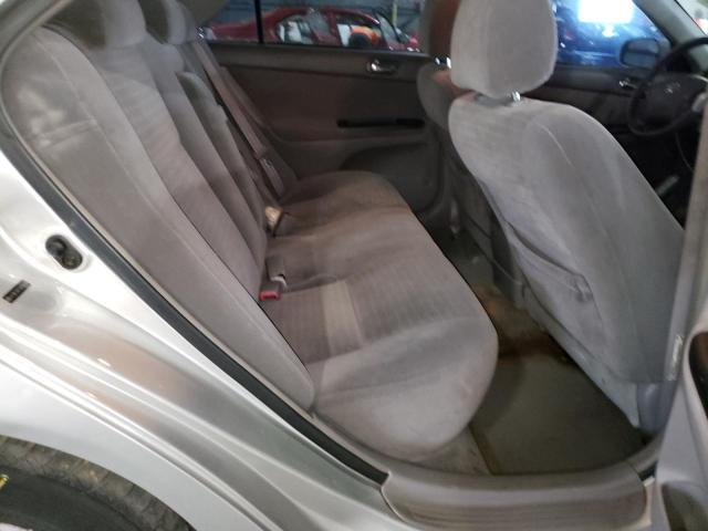 Photo 6 from auction – 2005 TOYOTA CAMRY LE with VIN 4T1BE32K25U578400